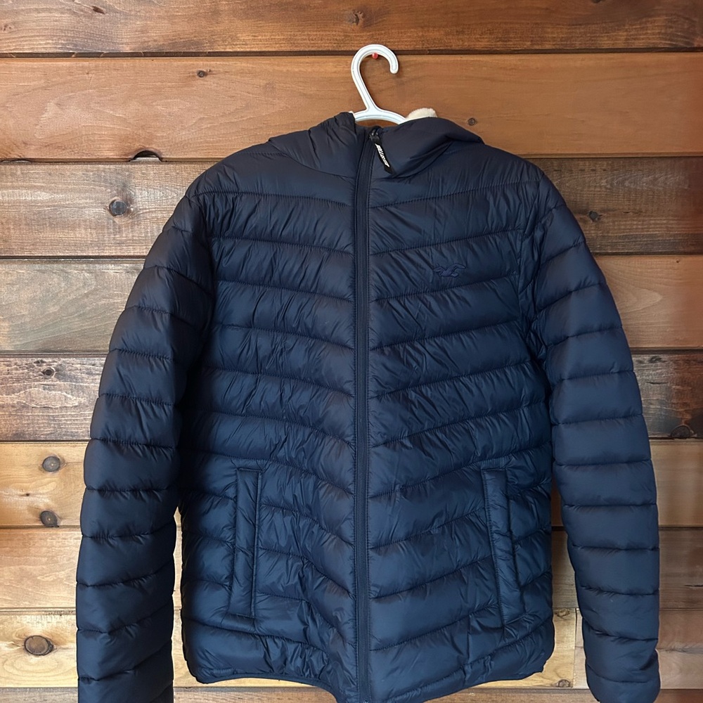Men’s Hollister Navy Puffer Jacket - Size Large